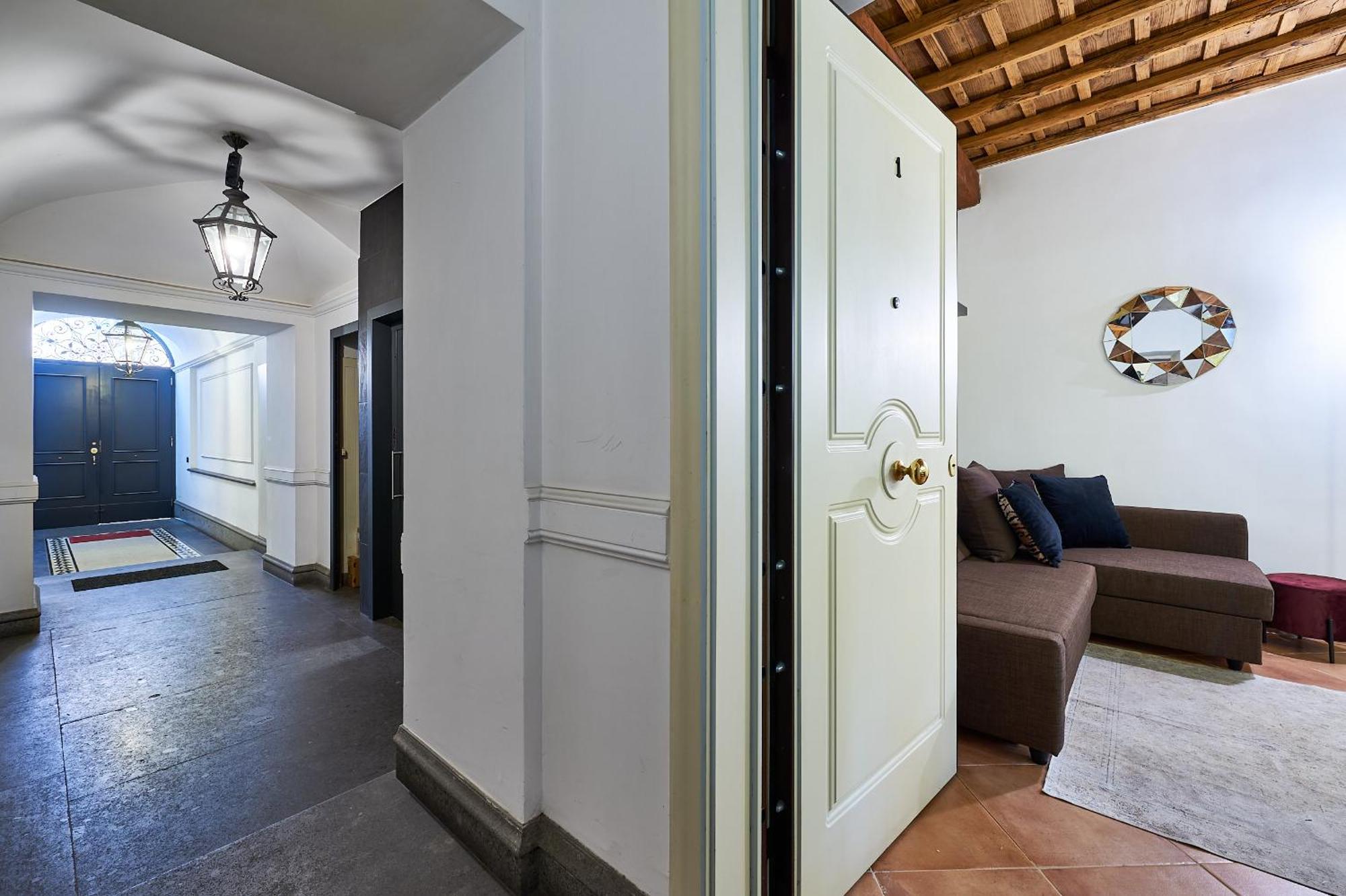 Irex Piazza Del Fico Private Apartment Roma Exterior foto